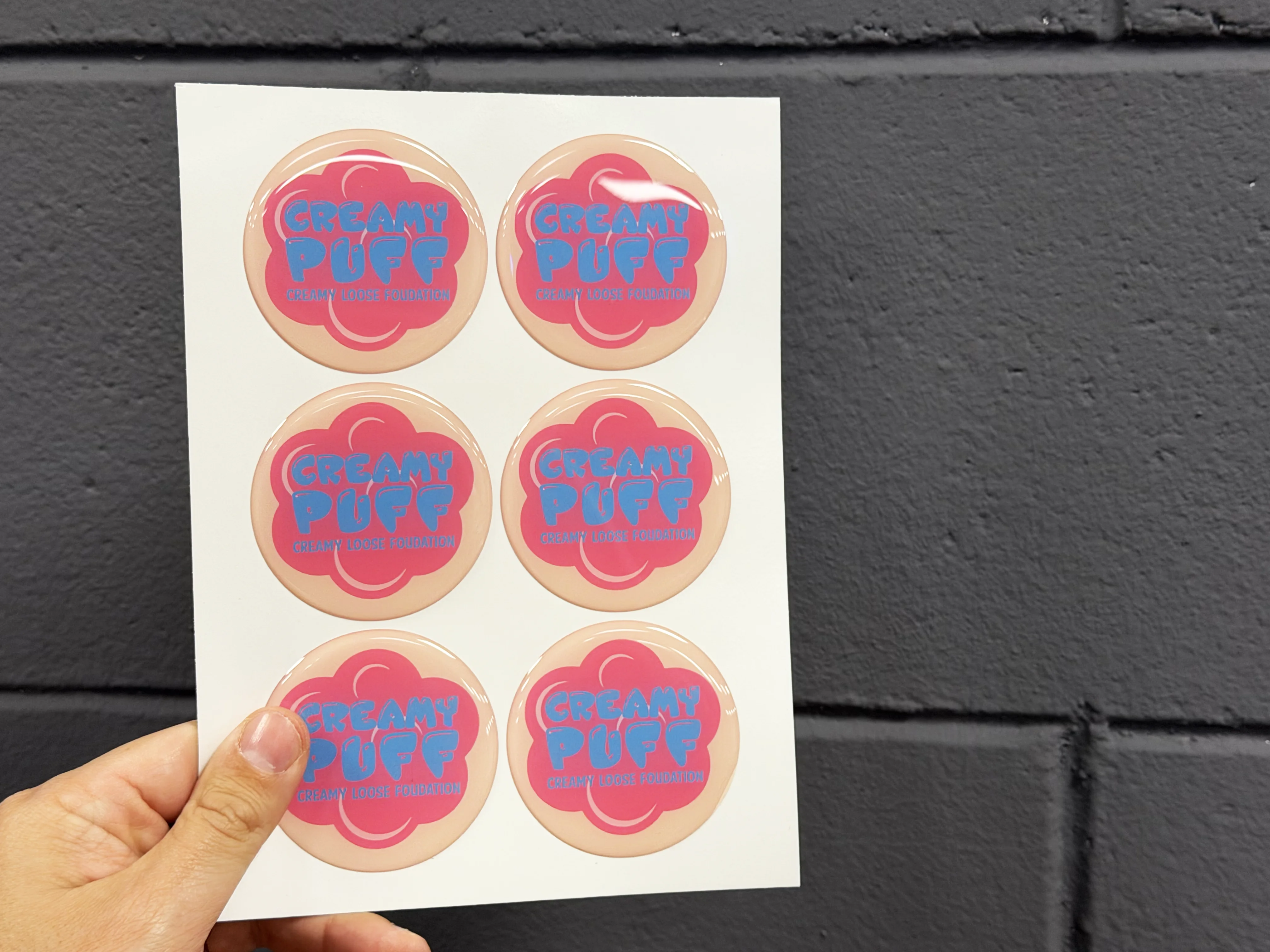 Adesivo resinato esempio 4